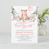 Invitation On peut attendre l'invitation Baby shower fille (Debout devant)