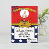 Invitation One-Der Woman, Superhero 1st Birthday  (Debout devant)