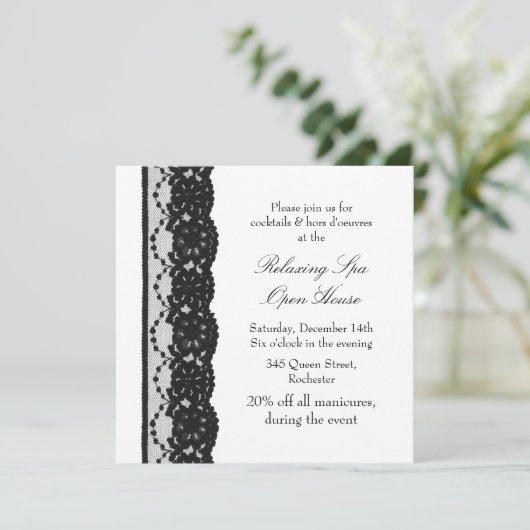 Invitation Open House White (Debout devant)