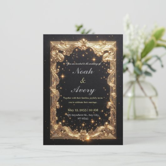 Invitation Opulent Matte Black & Gold Foil Wedding Card Desig (Debout devant)