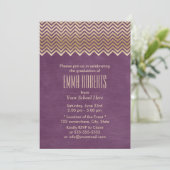 Invitation Or moderne Chevron Stripes Purple Graduation (Debout devant)