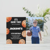 Invitation Orange Balls Black Basketball Anniversaire Photo (Debout devant)
