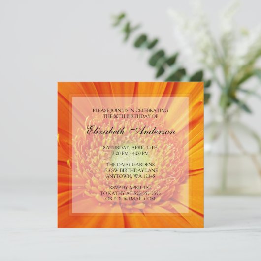 Invitation Orange Daisy 80e anniversaire (Debout devant)