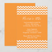 Invitation orange d'anniversaire de Chevron (Devant / Derrière)
