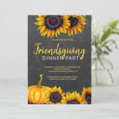 Invitation Orange Harvest Chalkboard Friendsgiving Feader (Debout devant)