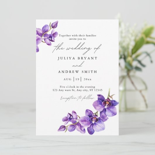 Invitation Orchidée violette en mariage de script blanc (Debout devant)