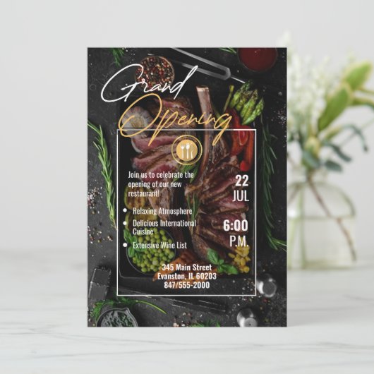 Invitation ouverture du restaurant (Debout devant)
