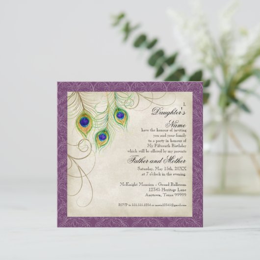 Invitation Pacock Feathères Quinceanera, le parti pourpre Dam (Debout devant)