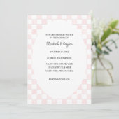 Invitation Painted Pink Checkerboard Pattern Wedding (Debout devant)