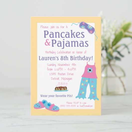 Invitation Pancakes et pyjamas fête d'anniversaire (Debout devant)