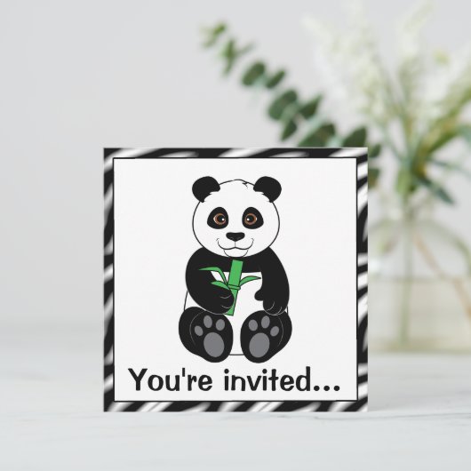 Invitation Panda fête d'anniversaire (Debout devant)