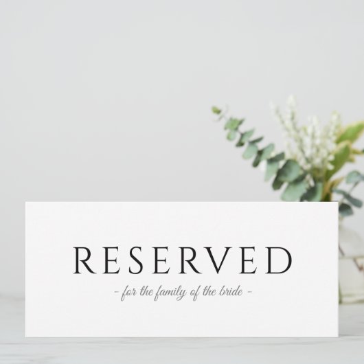 Invitation Panneau de mariage à typographie simple réservé su (Debout devant)