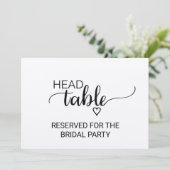 Invitation Panneau de table de mariage simple en faux kraft (Debout devant)