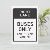 Invitation Panneau des bus de la voie droite uniquement (Debout devant)
