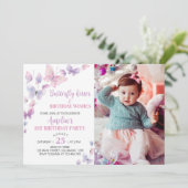 Invitation Papillon rose pourpre Premier anniversaire Invitat (Debout devant)