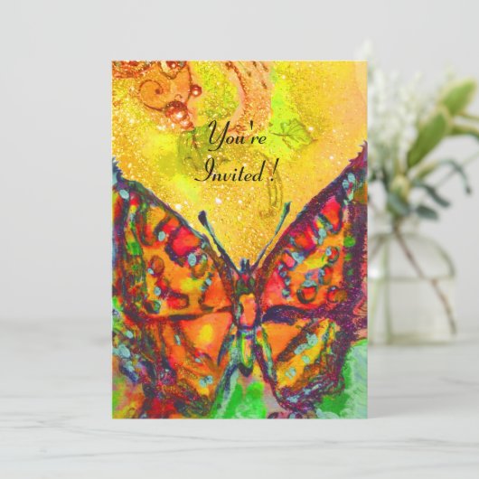 INVITATION PAPILLON ROUGE DANS DES ÉTOILES JAUNE BRUN OR (Debout devant)