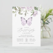Invitation Papillon sur le chemin Baby shower floral violet (Debout devant)