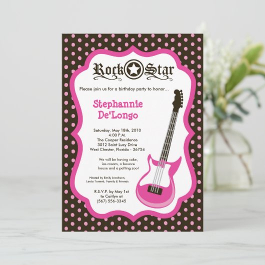 Invitation par jour d'anniversaire de Guitare Roch (Debout devant)