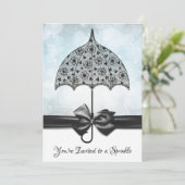 Invitation Parapluie en dentelle noire Baby shower bleu (Debout devant)