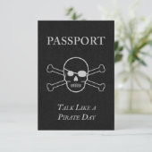 Invitation parler comme un passeport de jour pour les pirates (Debout devant)