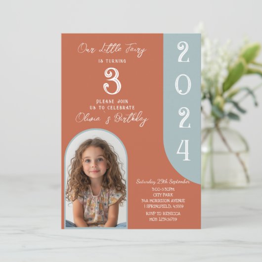 Invitation Parti Anniversaire de enfant chic (Debout devant)