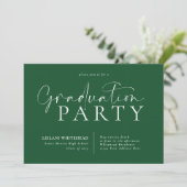Invitation Parti de graduation de la typographie moderne Vert (Debout devant)