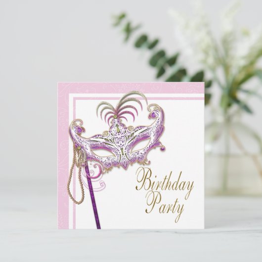 Invitation Parti mascarade de perle rose et or (Debout devant)