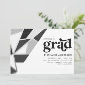 Invitation Partie de graduation géométrique noire et argent (Debout devant)