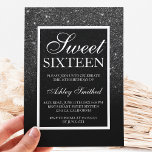 Invitation parties scintillant blanche noire élégant script c<br><div class="desc">Une douche à parties scintillant noire foncée,  moderne,  assez chic et élégante avec bloc de couleur noire Sweet 16 anniversaire invitation à la fête avec motif sombre. Parfait pour un Sweet sixteen princesse,  un élégant thème noir et blanc.</div>