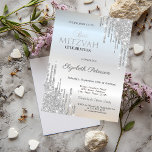 Invitation Parties scintillant chic Bat mitzvah argent<br><div class="desc">Une invitation moderne,  chic et glamour avec parties scintillant sur un arrière - plan argenté.</div>