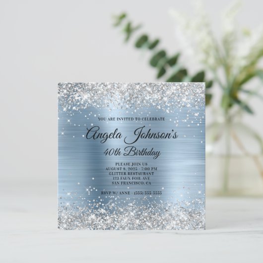 Invitation Parties scintillant d'argent bleu clair huile 40e (Debout devant)