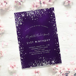 Invitation Parties scintillant d'argent violet d'anniversaire<br><div class="desc">Une invitation moderne, élégante et glamour pour une fête d'anniversaire de 21e (ou tout âge). Un arrière - plan de couleur violet foncé avec de la poussière de parties scintillant en faux argent. La couleur violette est inégale. Le nom est écrit avec un script de style moderne écrit à la...</div>