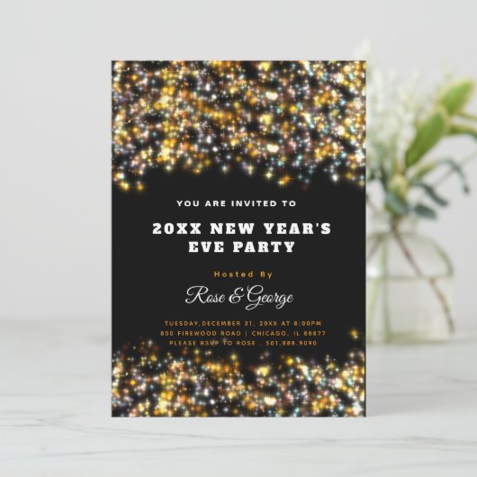 Invitation Parties scintillant d'or du Nouvel An flamboyant 2 (Debout devant)