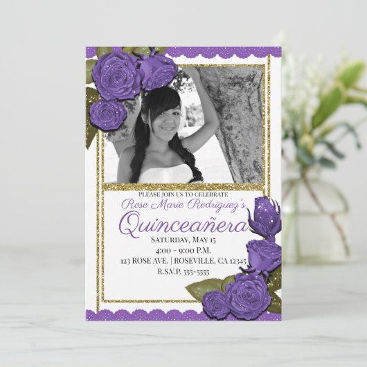Invitation Parties scintillant d'or violet Rose Quinceañera A (Debout devant)