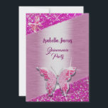 Invitation parties scintillant élégante feuille rose brillant<br><div class="desc">Célébrez votre 15e anniversaire avec cette invitation branchée de Quinceañera. Le design est composé d'élégants papillons et d'une parties scintillant brillante à feuille d'aluminium, aux couleurs rose et argent. Vous pouvez le customiser avec vos informations et l'utiliser pour Quinceanera ou Sweet 16 party. Cette invitation est parfaite pour une jeune...</div>