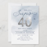 Invitation Parties scintillant moderne argent surprise adulte<br><div class="desc">Modern Shhh, c'est une surprise 40e anniversaire invitation de fête comprend script élégant et faux argent numéro de parties scintillant 40 et vos détails de fête sur aquarelle bleu poussiéreux arrière - plan, simple et élégant, grande surprise adulte invitation d'anniversaire d'anniversaire pour les hommes et les femmes. la couleur noire...</div>