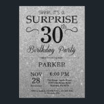 Invitation Parties scintillant noire et argent Surprise 30e a<br><div class="desc">Parties scintillant Noire et Argent Surprise 30e anniversaire Invitation. Arrière - plan Parties scintillant en argent. Anniversaire adulte. Hommes ou Femmes Anniversaire Invitation. N'importe quel âge. Pour plus de personnalisation,  cliquez sur le bouton "Customiser" et utilisez notre outil de conception pour modifier ce modèle.</div>