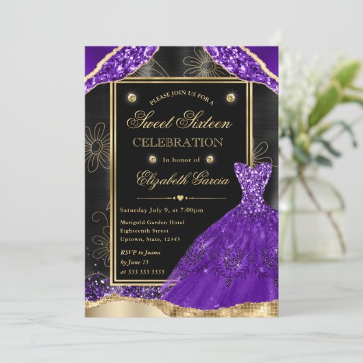 Invitation Parties scintillant or et violet robe Sweet sixtee (Debout devant)