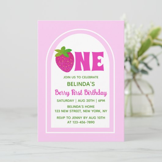 Invitation Parties scintillant rose douce Y2K fraise 1er anni (Debout devant)