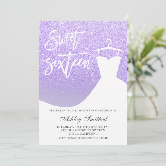 Invitation Parties scintillant violet lilas élégant robe chic (Debout devant)