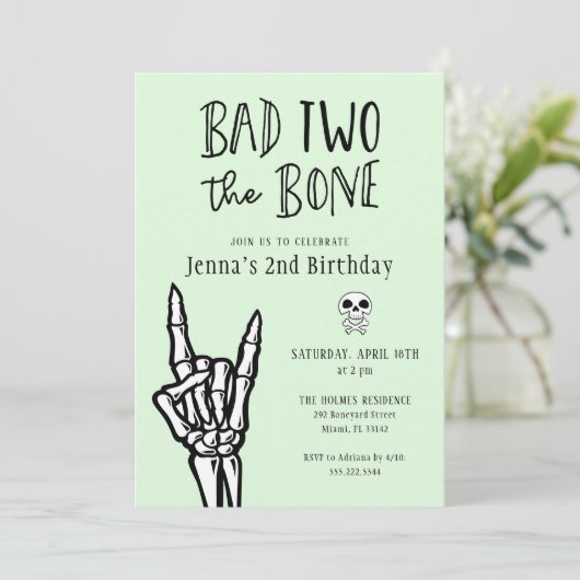 Invitation Pastel Green Bad Two The Bone 2e fête d'anniversai (Debout devant)