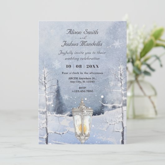 Invitation Paysage d'hiver mariage de forêt enneigée (Debout devant)