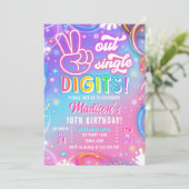 Invitation Peace Out Single Digits Neon Glow Girl Birthday (Debout devant)
