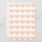 Invitation Peach Fuzz Heart Motif Mariage romantique tendance (Dos)