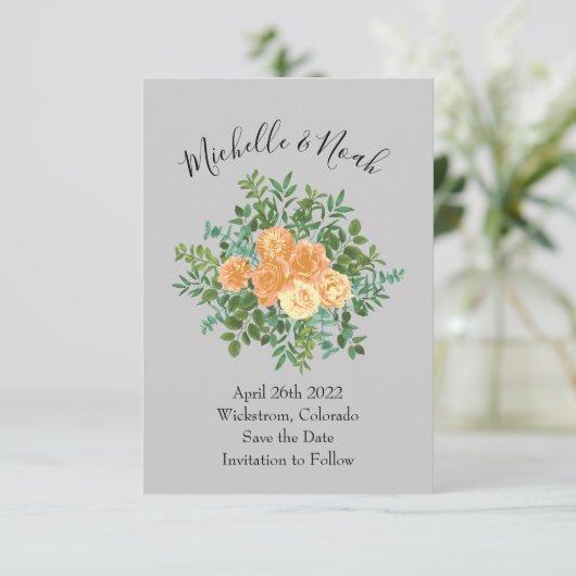 Invitation Peach Grey Mariage Spring Floral (Debout devant)