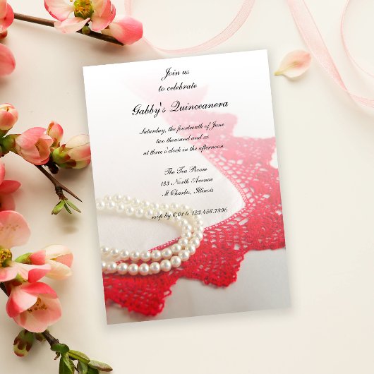 Invitation Pearles blanches et la Quinceañera de dentelle rou