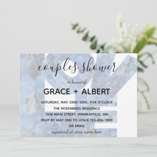 Invitation Périwinkle Blue Hydrangeas Couples Douche (Debout devant)