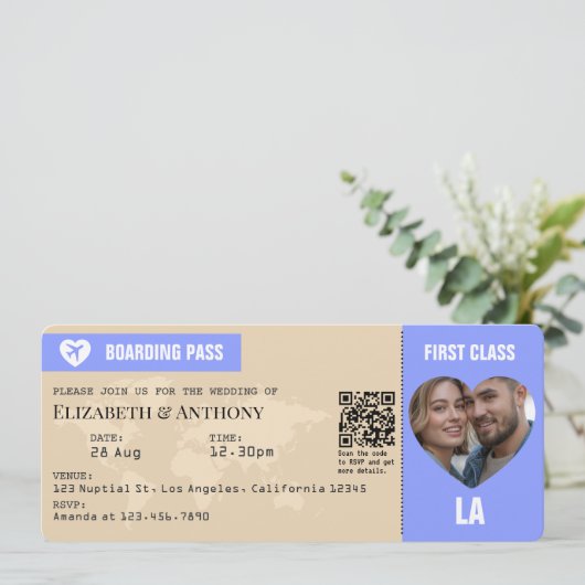 Invitation Periwinkle & Warm Sand Boarding Pass Wedding (Debout devant)