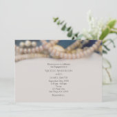 Invitation Perles Élégantes et Coquillages de Plage Mariage (Debout devant)