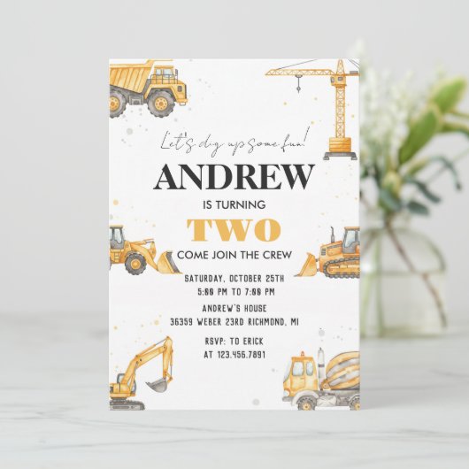 Invitation Personal A Modern Construction Boy Digger Birthday (Debout devant)